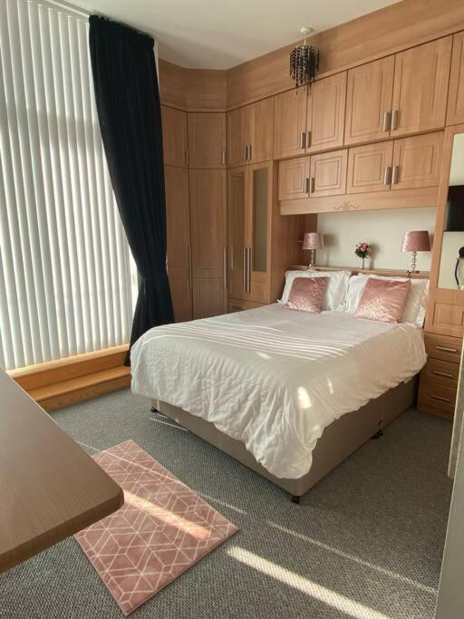 3 Bedroom Penthouse Apartment In Larne Exteriér fotografie