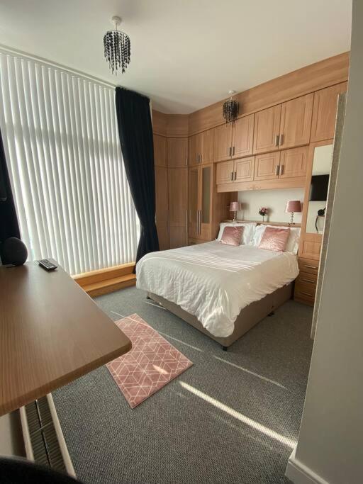 3 Bedroom Penthouse Apartment In Larne Exteriér fotografie